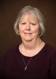 Portrait of gundersen nurse practitioner connie hoppe.